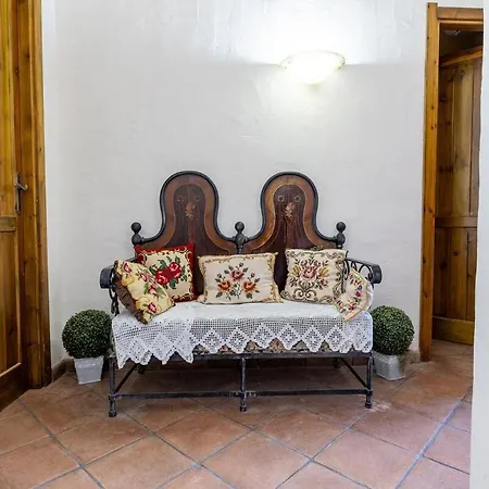 Privata Sulla - 800 Mq Di Giardino *