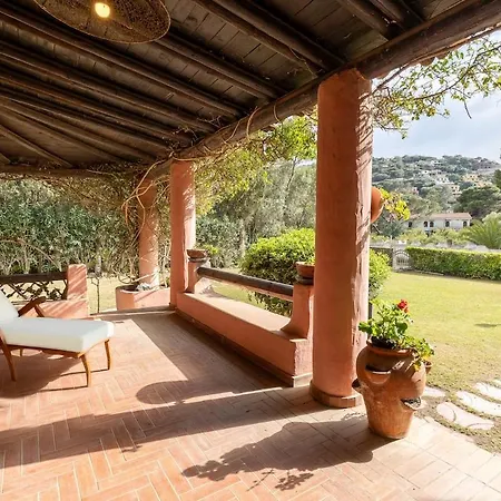 Privata Sulla - 800 Mq Di Giardino
