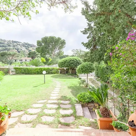 Villa Privata Sulla - 800 Mq Di Giardino Torre delle Stelle
